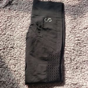 Curves and combatboots Seamless leggings